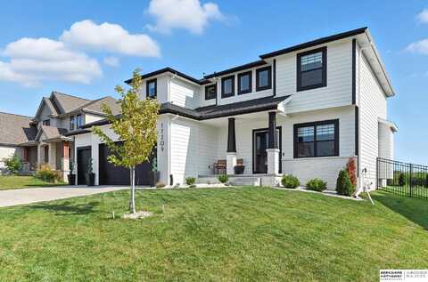 17209 Sarah Street, Bennington, NE 68007
