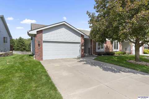 13318 Hillsborough Drive, Omaha, NE 68164