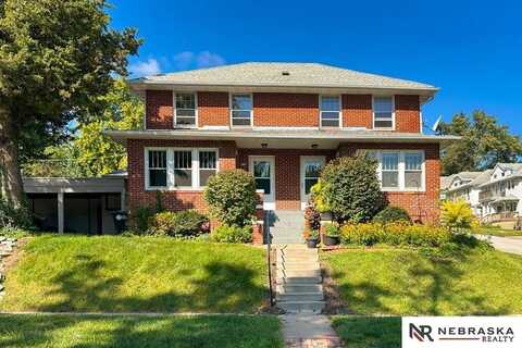 714 N 48th Street, Omaha, NE 68132