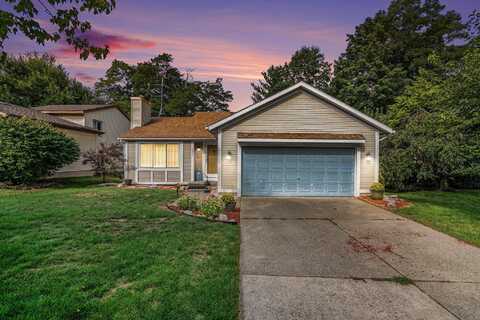 5957 S Parkway Avenue SE, Kentwood, MI 49508