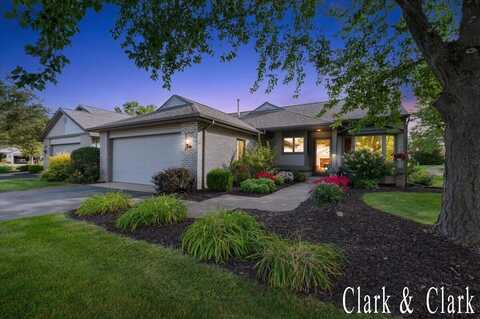 1950 Hidden Oak Court SE, Grand Rapids, MI 49546