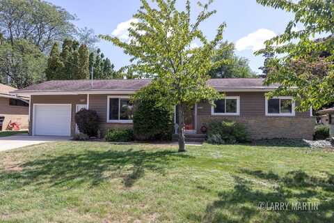 3926 40th Street SW, Grandville, MI 49418