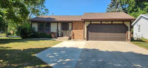 4785 Wolf Run Avenue SE, Grand Rapids, MI 49548