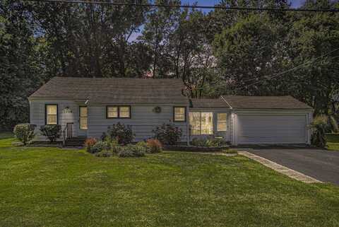 1506 Winters Drive, Portage, MI 49002