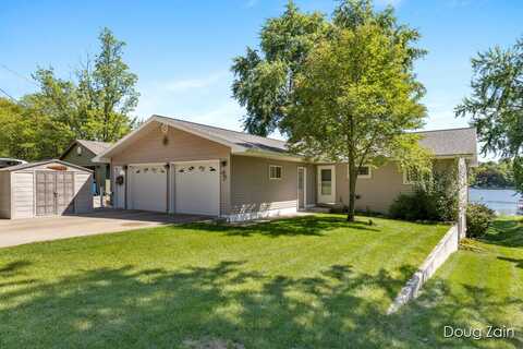 13034 S Lake Breeze Drive, Sand Lake, MI 49343