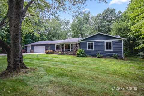 2864 Fairway Drive, Dorr, MI 49323