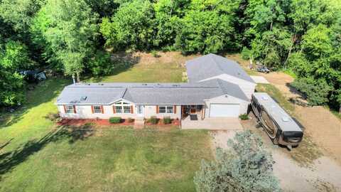 11560 Lewis Road, Plainwell, MI 49080