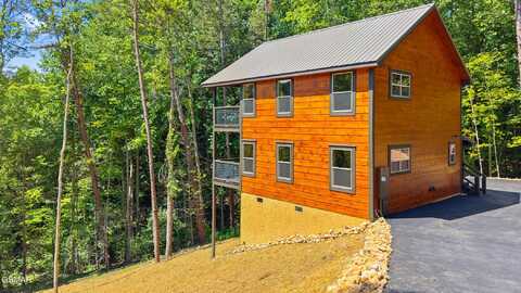 2203 Legend Drive, Sevierville, TN 37876
