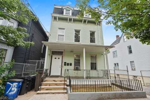 73 s 13Th St, Newark, NJ 07107