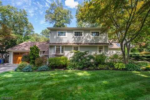 76 Windbeam Ave, Ringwood, NJ 07456