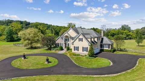 13 Sidney School Rd, Franklin, NJ 08801