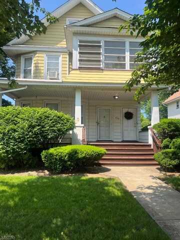 208 Lafayette Ave, Hawthorne, NJ 07506