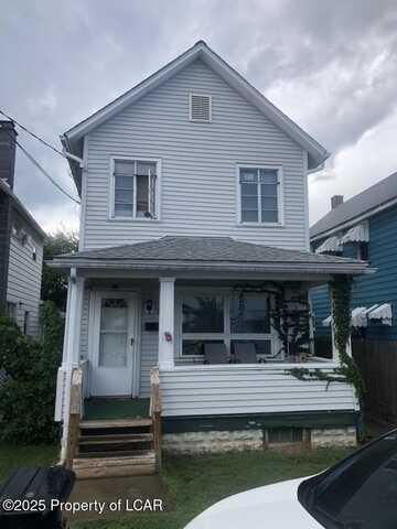 38 Luzerne Street, Hanover, PA 18706