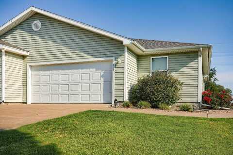 617 Cedar Ln, Ellis, KS 67637
