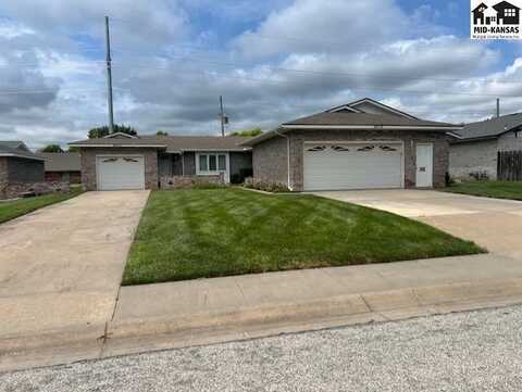 2501 A Old Ox Rd, Hutchinson, KS 67502
