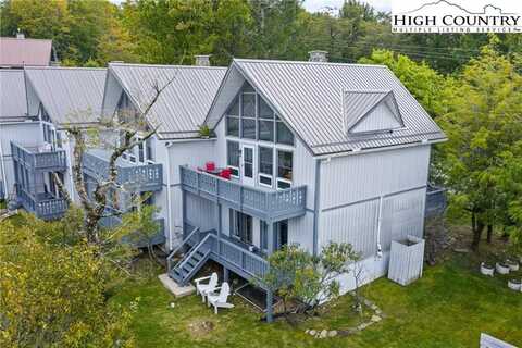 105 N Pinnacle Ridge Road, Beech Mountain, NC 28604