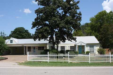 108 Cayuga Dr, Athens, TX 75751