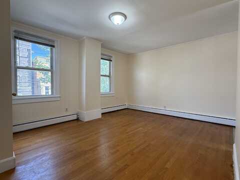 89 LAKE ST, JC, Heights, NJ 07306