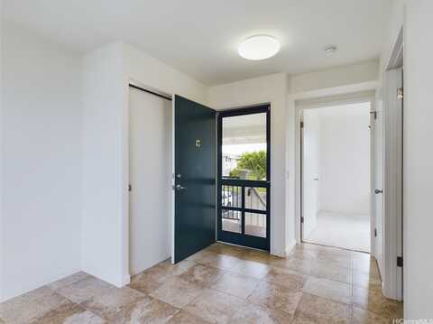 95-1039 Kaapeha Street, Mililani, HI 96789