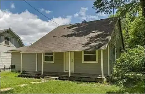507 S Shaw Street, Richmond, MO 64085