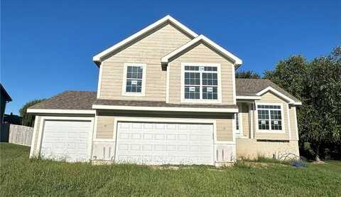 989 Sicklebar Drive, Peculiar, MO 64078