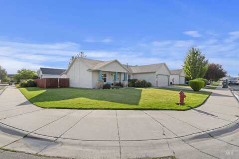 1982 N Duck Hawk Ave, Kuna, ID 83634