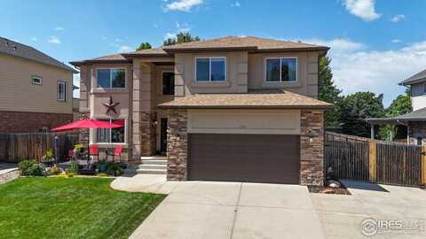 2745 Falcon Dr, Longmont, CO 80503