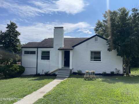 1620 Scenic Drive, Maryville, TN 37803