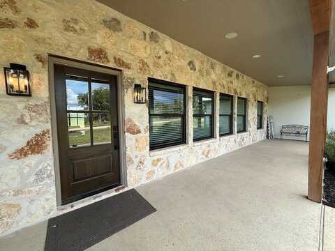 112 Independence Lane, Ingram, TX 78025