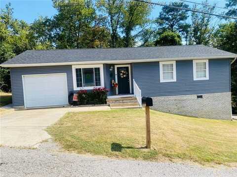 403 Montcalm Drive, Charleston, WV 25302