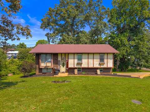 3661 Halifax Circle, Morristown, TN 37813