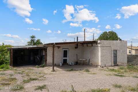 106 Gregorio Miranda Street, Hatch, NM 87937