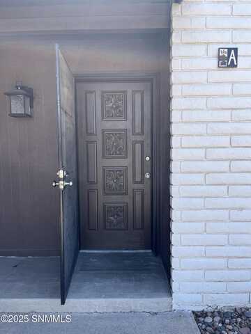 1605 S Telshor Boulevard, Las Cruces, NM 88011