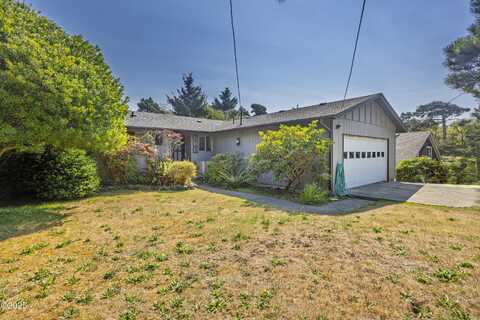 918 NW Lake Street, Newport, OR 97365