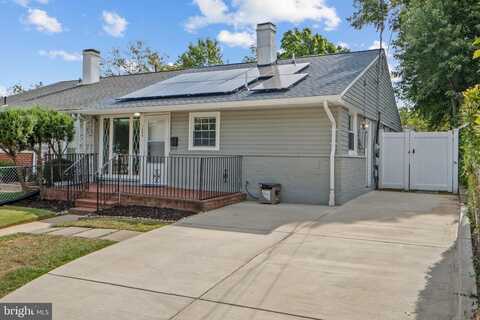 1909 PALMER PARK RD, LANDOVER, MD 20785