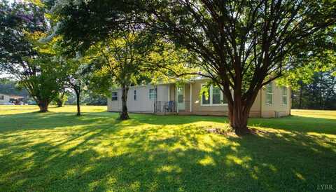 1214 Hawks Nest Lane, Moneta, VA 24121