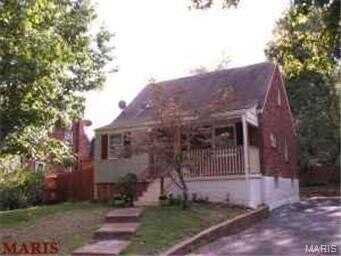 2833 Raritan Drive, Rock Hill, MO 63119