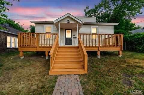 2911 Brazeau Avenue, Brentwood, MO 63144