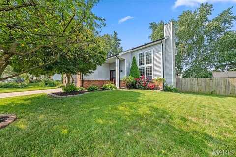 1209 Crooked Creek Drive, Saint Charles, MO 63304