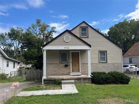 3720 High Drive, Saint Ann, MO 63074