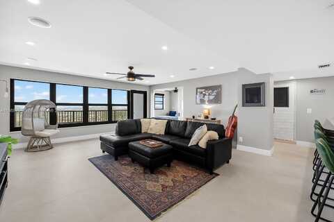 3200 Port Royale Dr N, Fort Lauderdale, FL 33308