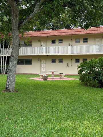 14901 SW 4th St, Pembroke Pines, FL 33027