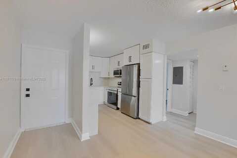 2650 Greenwood Ter, Boca Raton, FL 33431