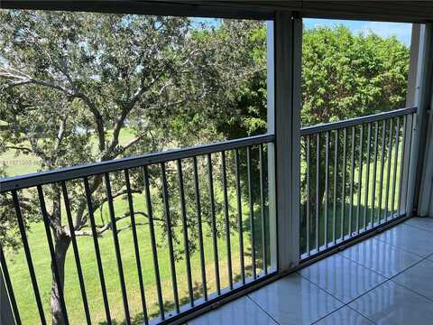 1200 SW 125th Ave, Pembroke Pines, FL 33027