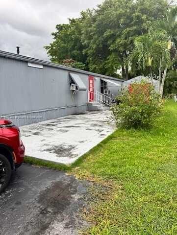 28501 SW 152nd Ave, Homestead, FL 33033