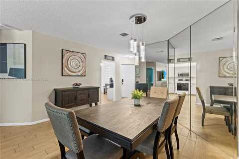 4300 NW 30th St, Coconut Creek, FL 33066