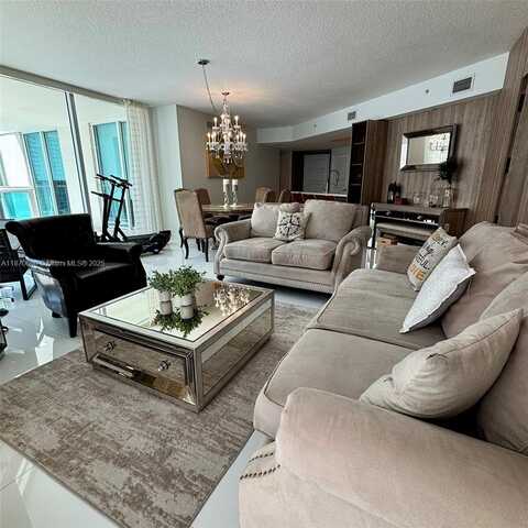 150 Sunny Isles Blvd, Sunny Isles Beach, FL 33160