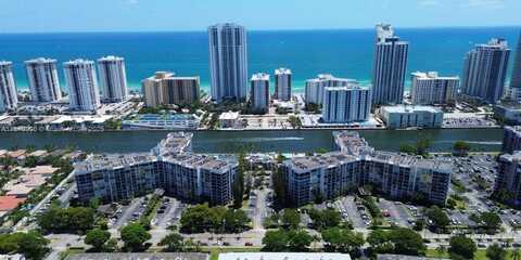1000 Parkview Dr, Hallandale Beach, FL 33009
