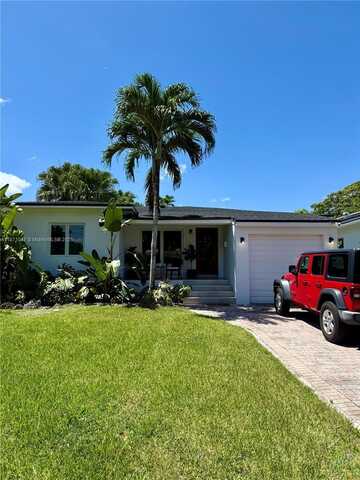 5888 SW 27th St, Miami, FL 33155