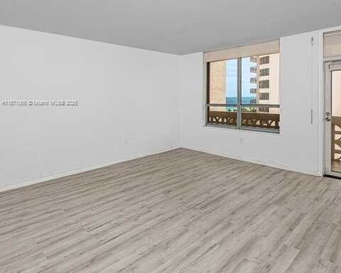 10185 Collins Ave, Bal Harbour, FL 33154